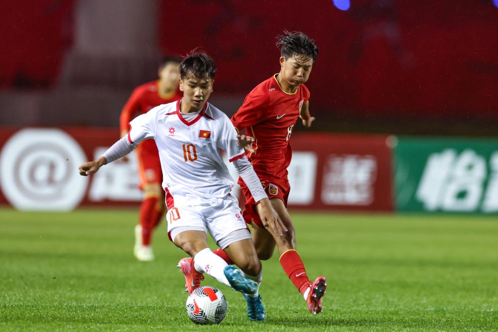 安东尼：孔帕尼夏窗曾给我打电话，但我已与贝蒂斯达成协议